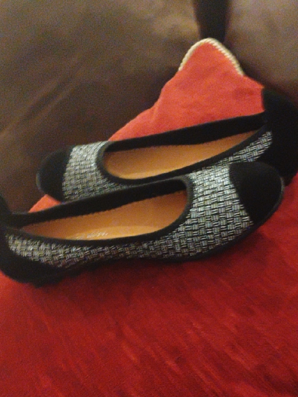 Black and White Textured Women's Ballet Flats